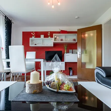 Langes Leben - Al Khalid By Interhome